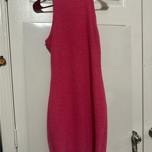 Elegant Pink Sleeveless Dress